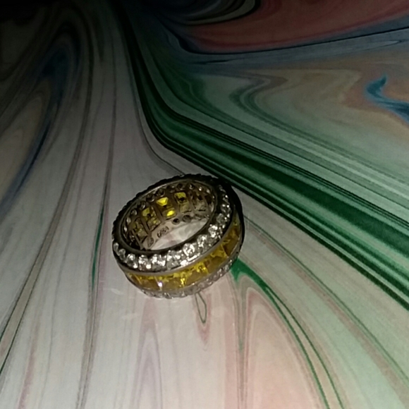Bella Luce  band ring, yellow & white sz5 - Picture 5 of 6